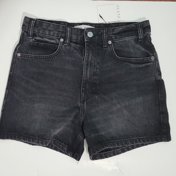 Zara Black Denim Shorts Size 30 New - Picture 1 of 3